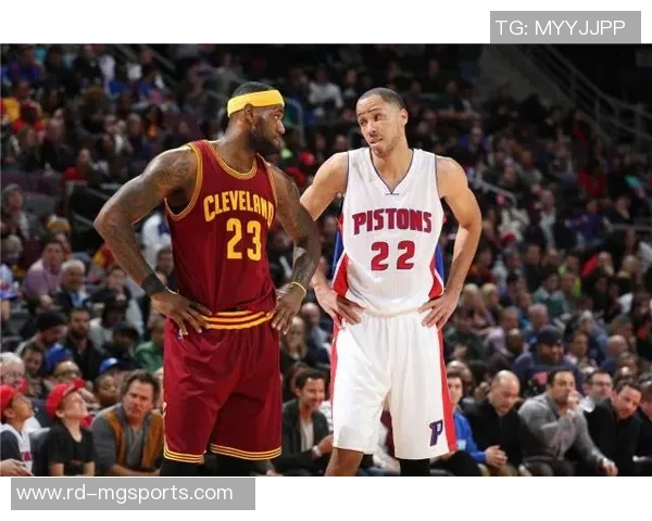 李贤重9记三分，谁留意咱们防卫？没贴身，防挡拆+内线沉退有问题